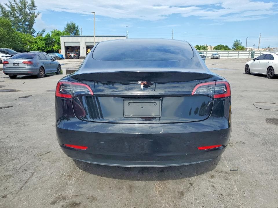 2023 TESLA MODEL 3 6