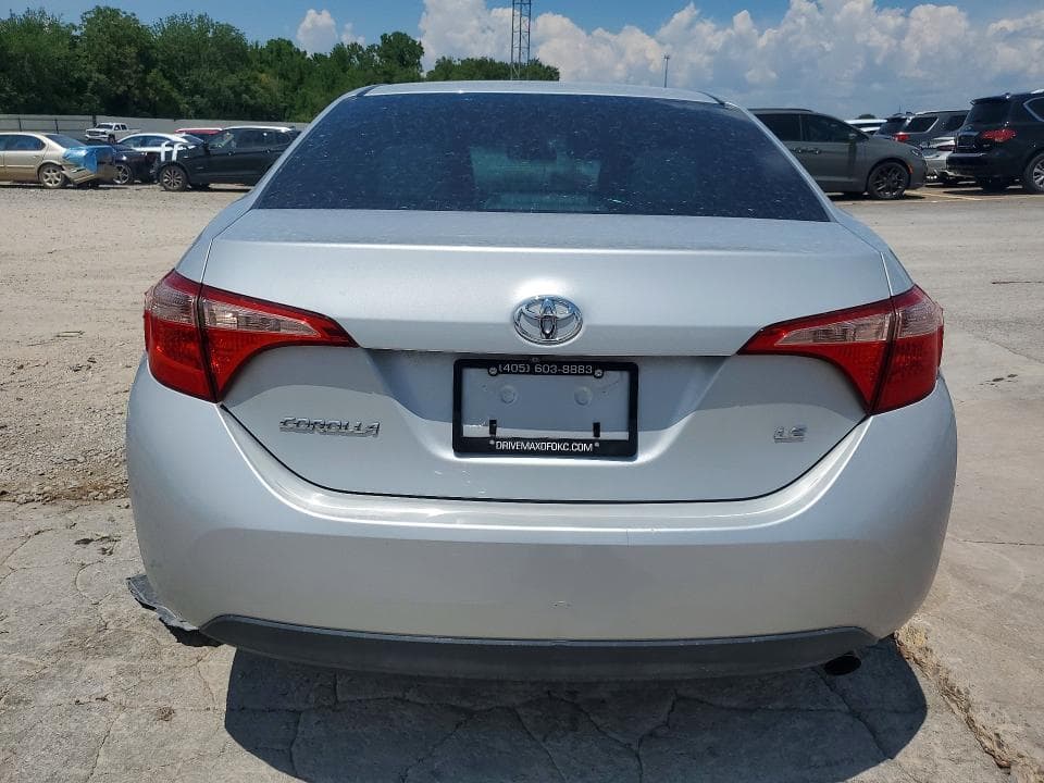 2017 TOYOTA COROLLA LE 6