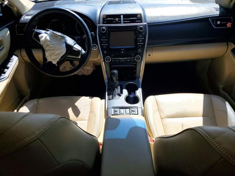 2017 TOYOTA CAMRY HYBRID XLE 8