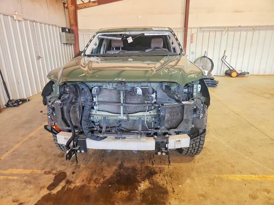 2022 TOYOTA TUNDRA SR5 5
