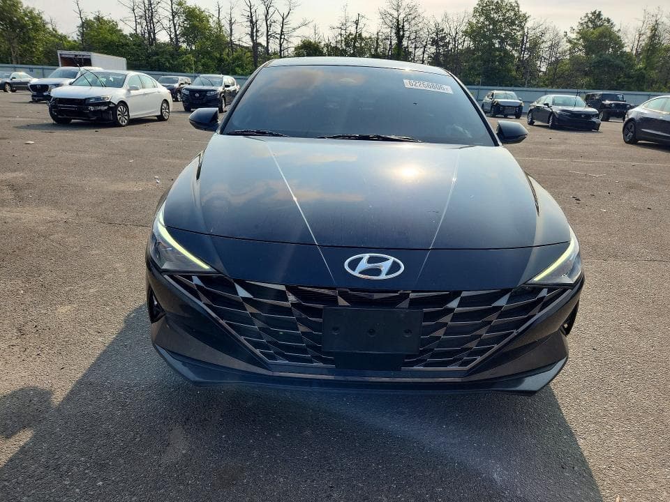2023 HYUNDAI ELANTRA LIMITED 5