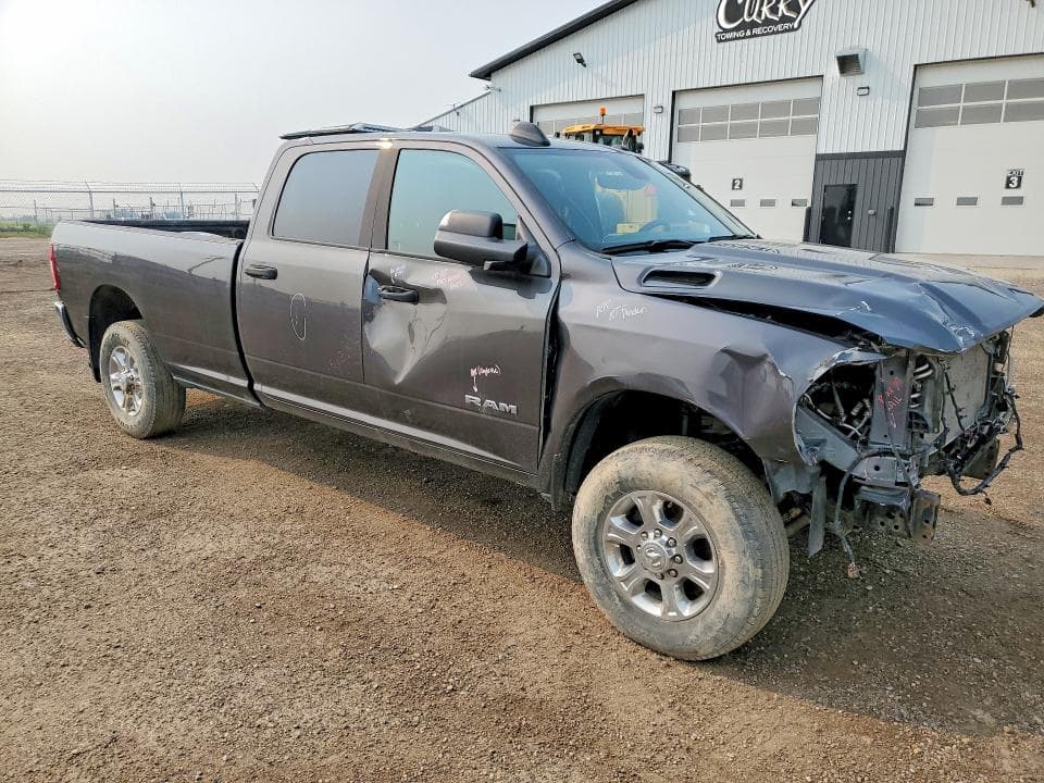 2022 RAM 3500 BIG HORN 4