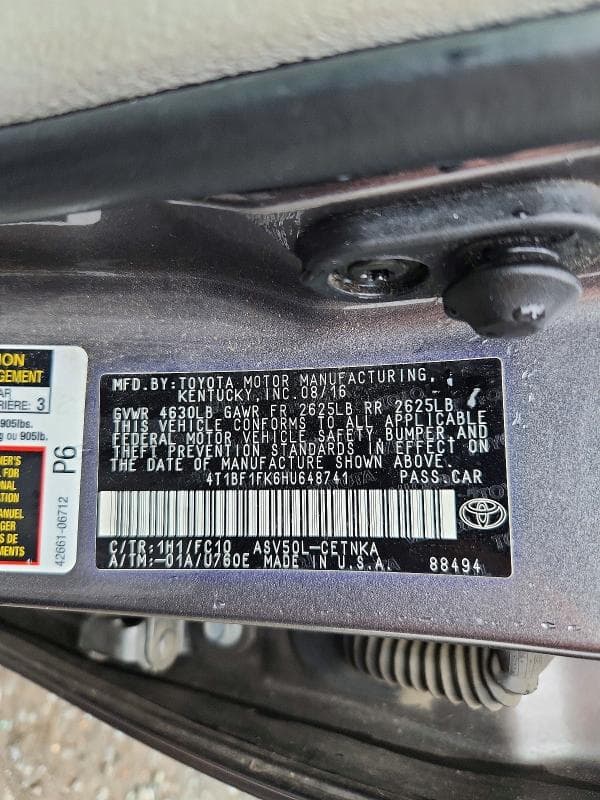 2017 TOYOTA CAMRY LE 12