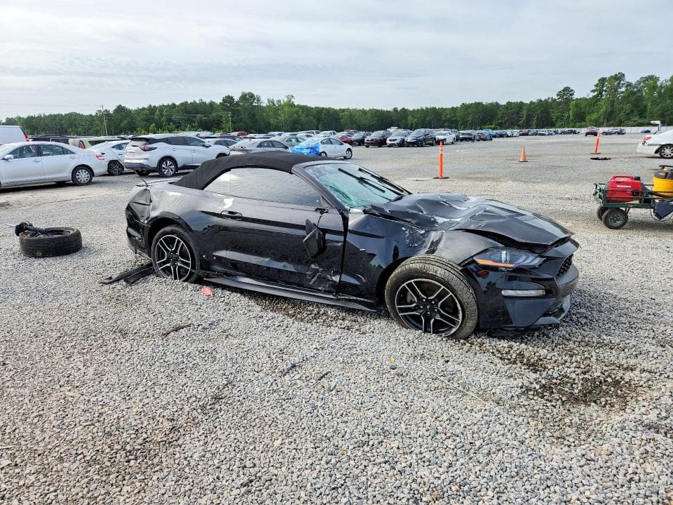2022 FORD MUSTANG 4