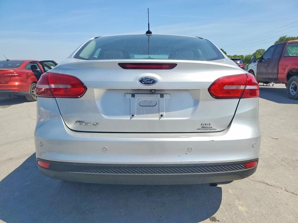 2018 FORD FOCUS SEL 6