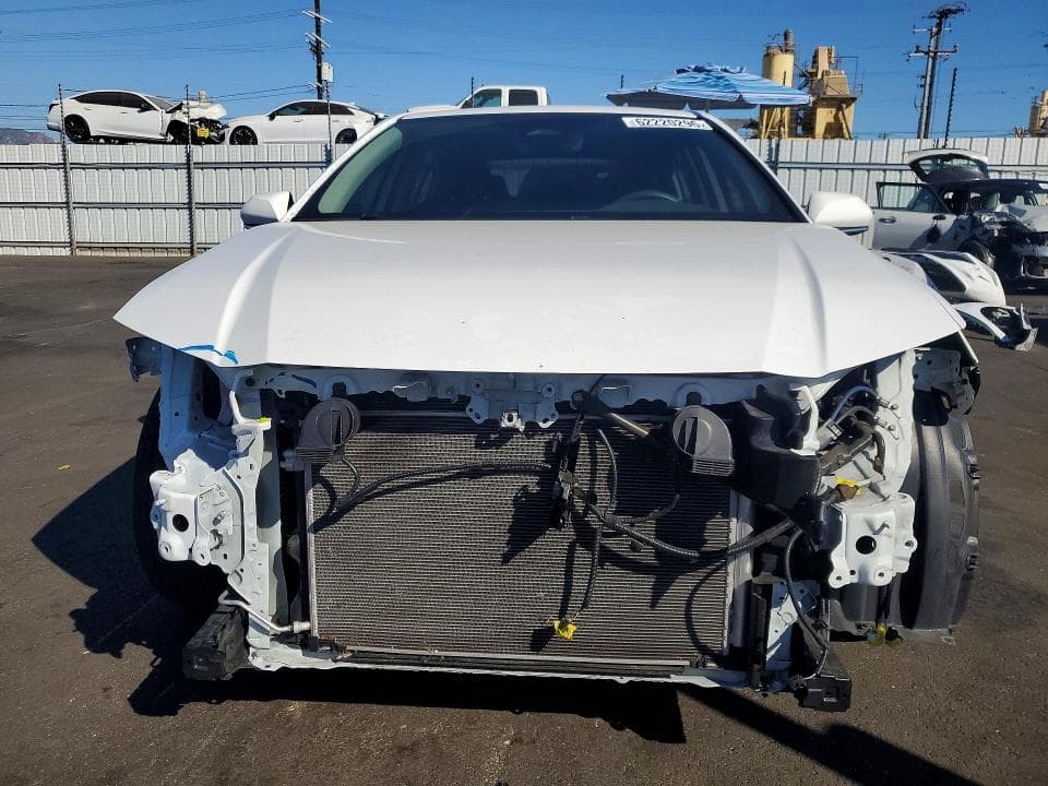 2025 TOYOTA CAMRY LE 5