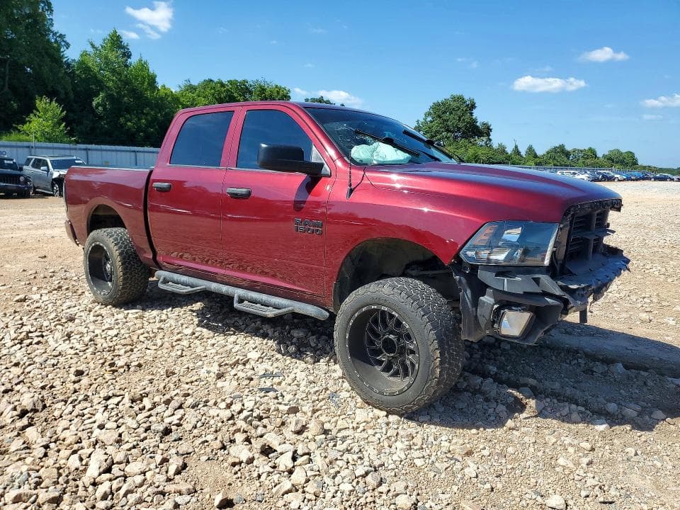 2018 RAM 1500 ST 7