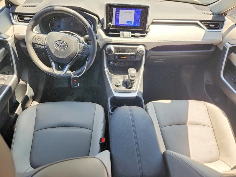 2023 TOYOTA RAV4 XLE PREMIUM 8