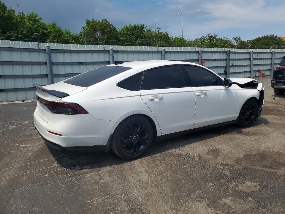 2025 HONDA ACCORD SE 3