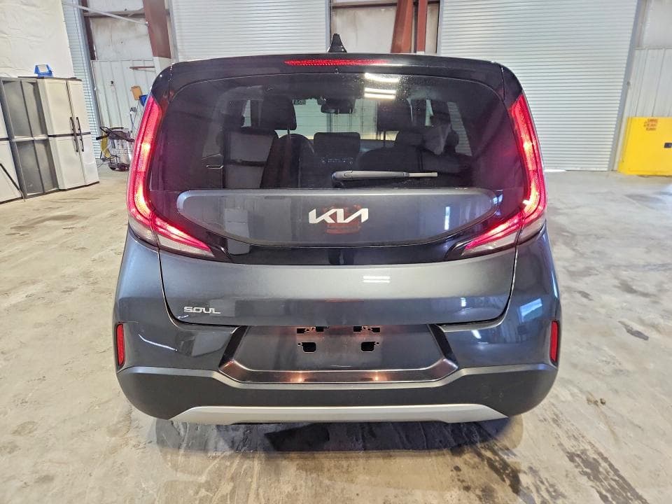 2024 KIA SOUL LX 6