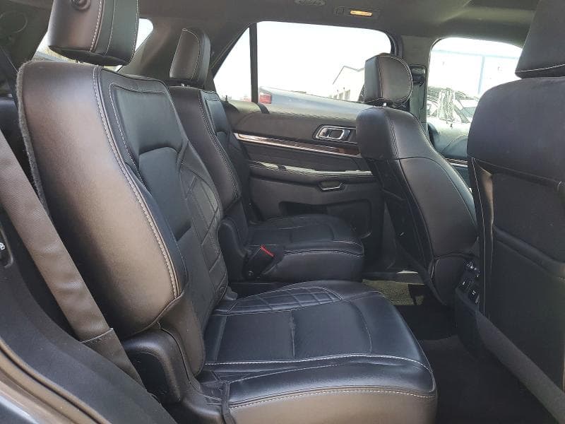 2017 FORD EXPLORER PLATINUM 10