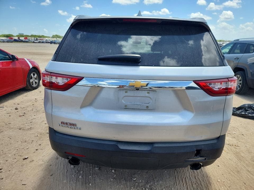 2019 CHEVROLET TRAVERSE LS 6
