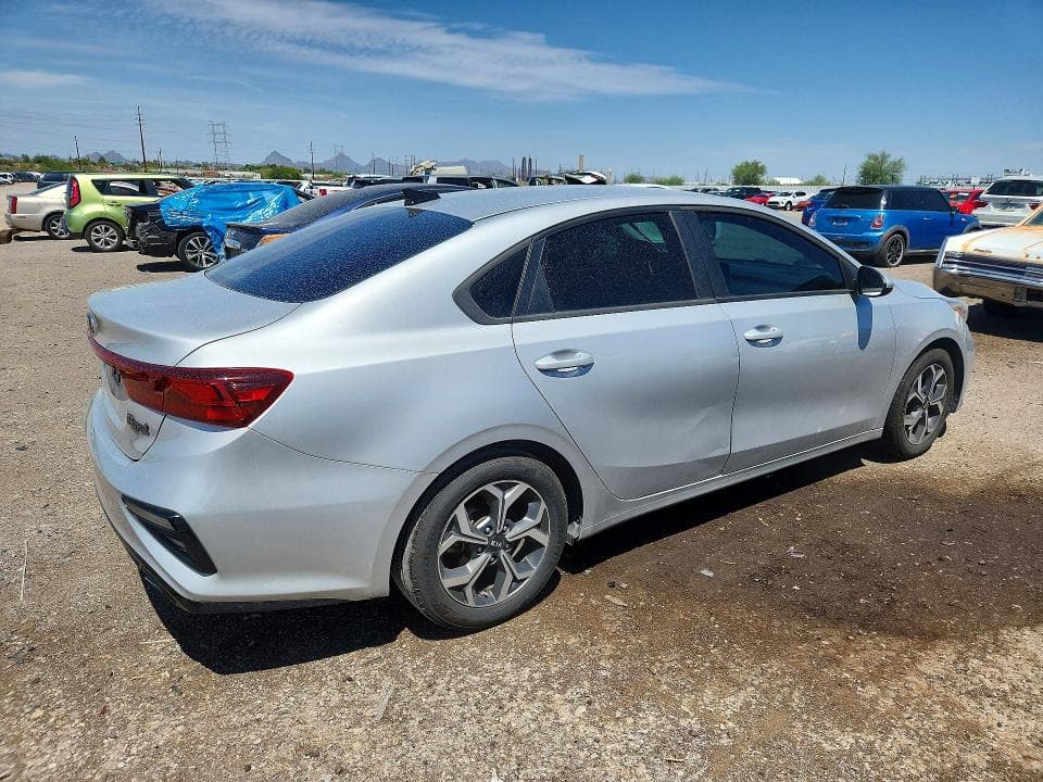 2021 KIA FORTE LXS 3