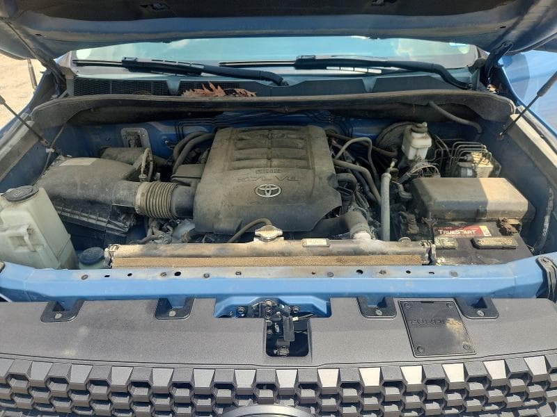 2019 TOYOTA TUNDRA SR5 11