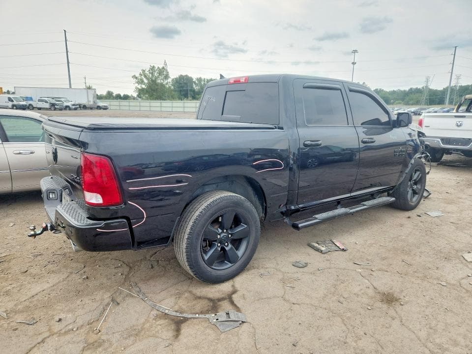 2018 RAM 1500 SLT 3