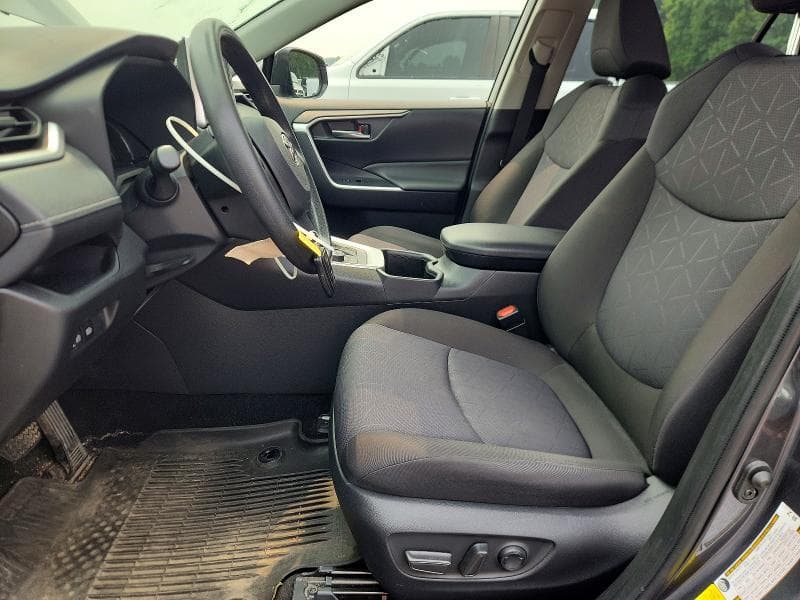 2024 TOYOTA RAV4 HYBRID XLE 7