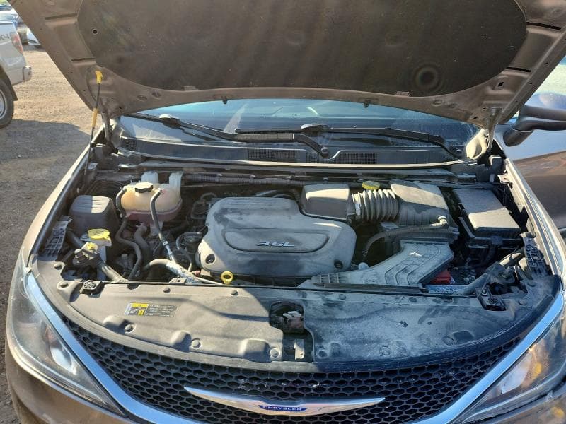 2017 CHRYSLER PACIFICA TOURING L 12