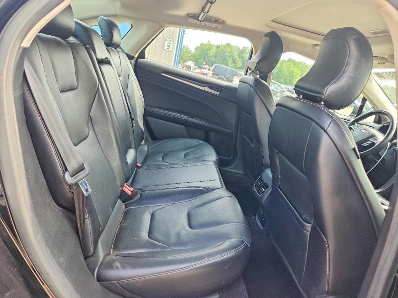 2017 FORD FUSION TITANIUM 10