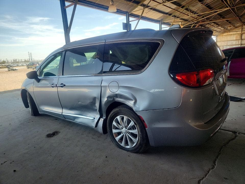 2017 CHRYSLER PACIFICA TOURING L 2