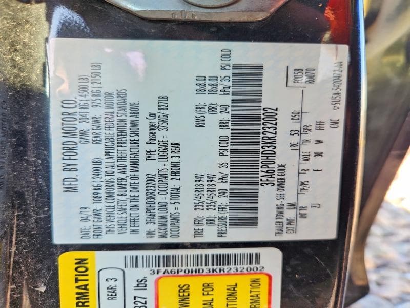 2019 FORD FUSION SE 12