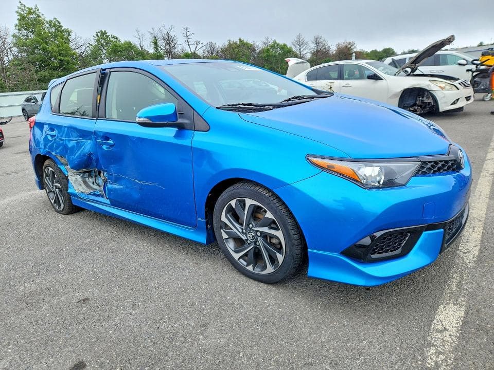 2017 TOYOTA COROLLA IM BASE 4