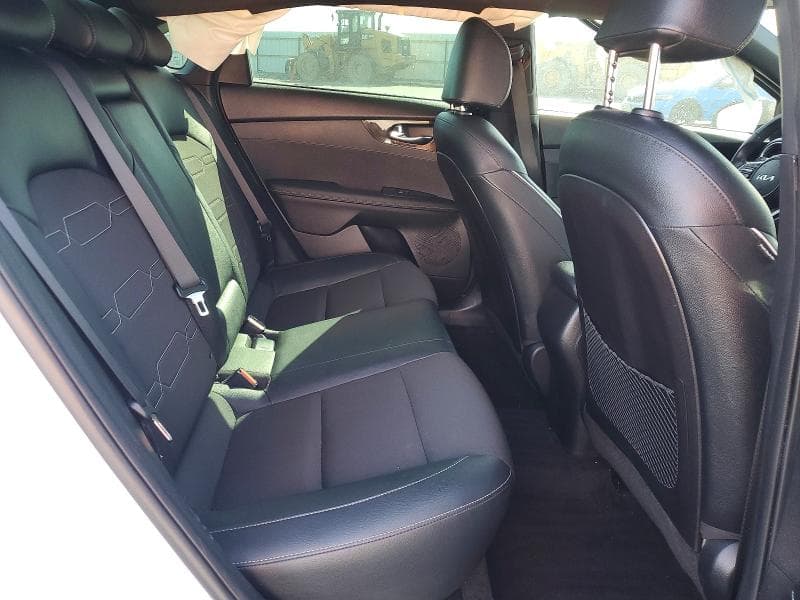 2022 KIA FORTE GT LINE 10