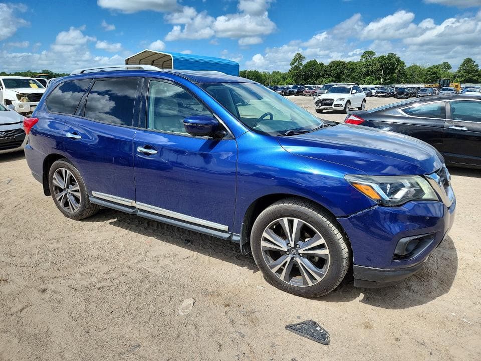 2019 NISSAN PATHFINDER S 4