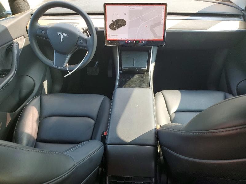2021 TESLA MODEL Y 8