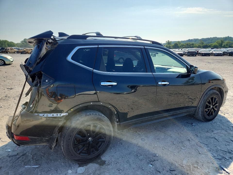 2018 NISSAN ROGUE SV 3