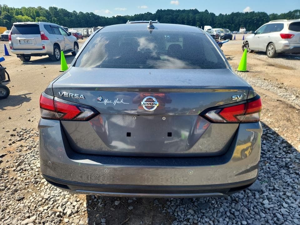 2021 NISSAN VERSA SV 6