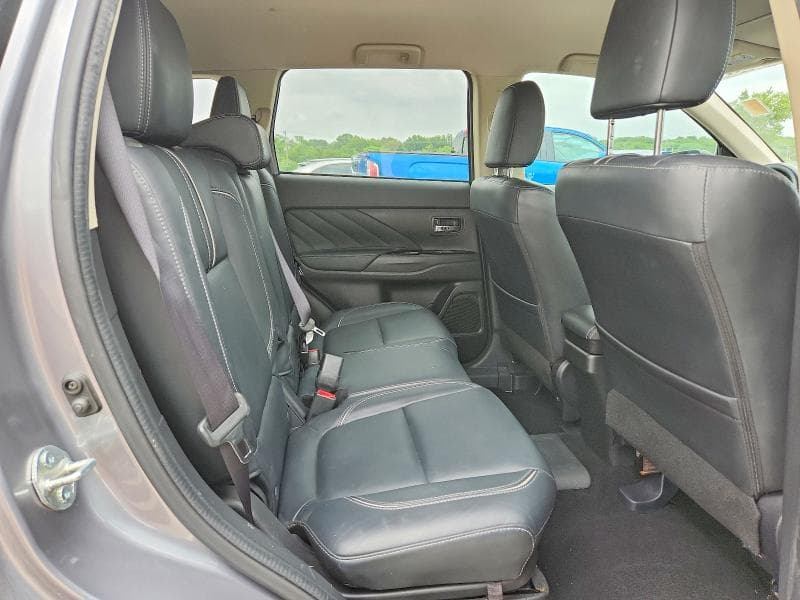 2018 MITSUBISHI OUTLANDER SE 11