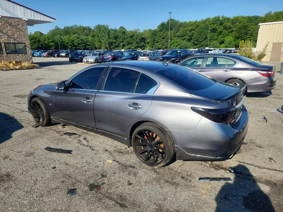 2018 INFINITI Q50 LUXE 2