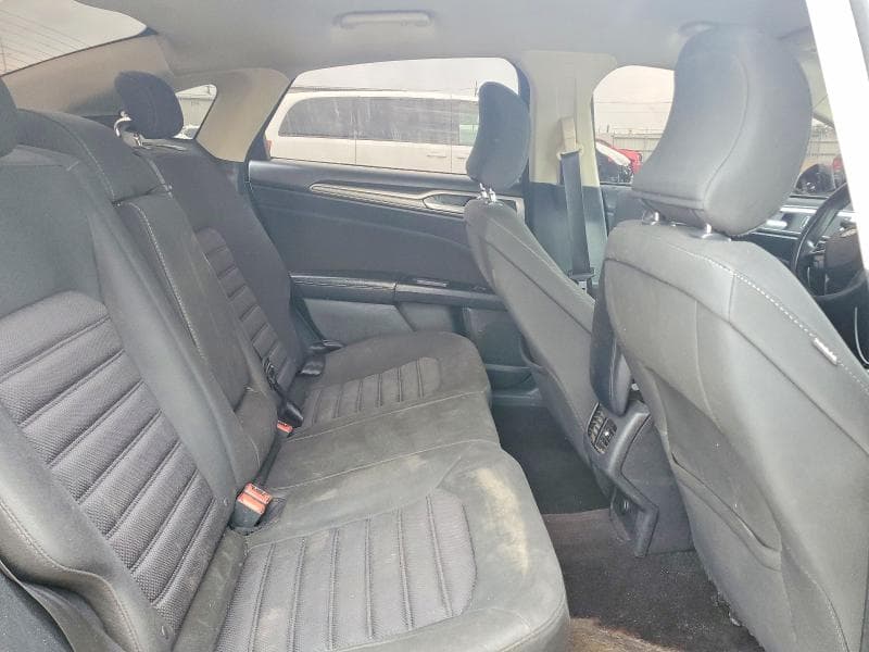 2017 FORD FUSION SE 10