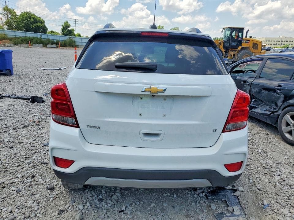 2017 CHEVROLET TRAX 1LT 6