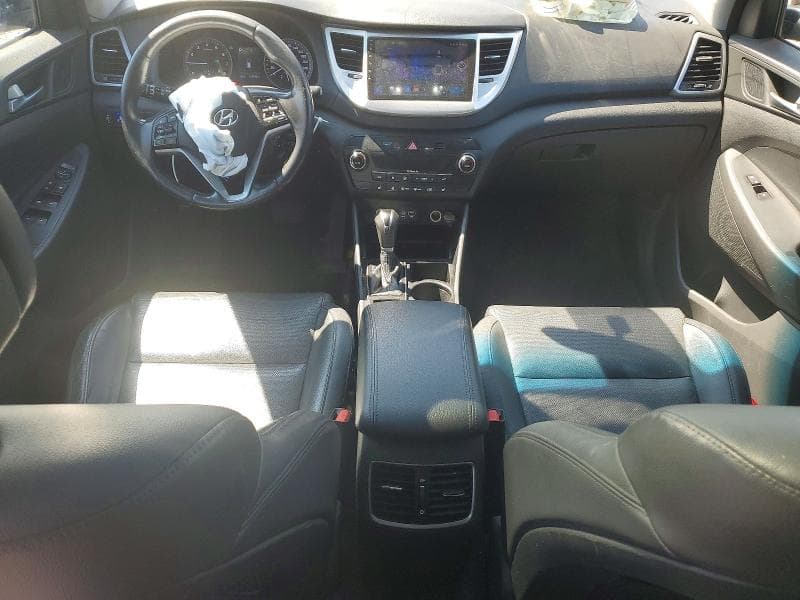 2017 HYUNDAI TUCSON SE 8