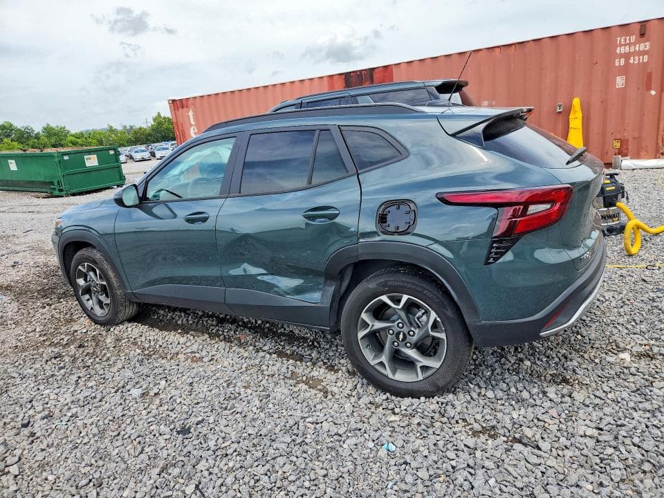2025 CHEVROLET TRAX 1LT 2