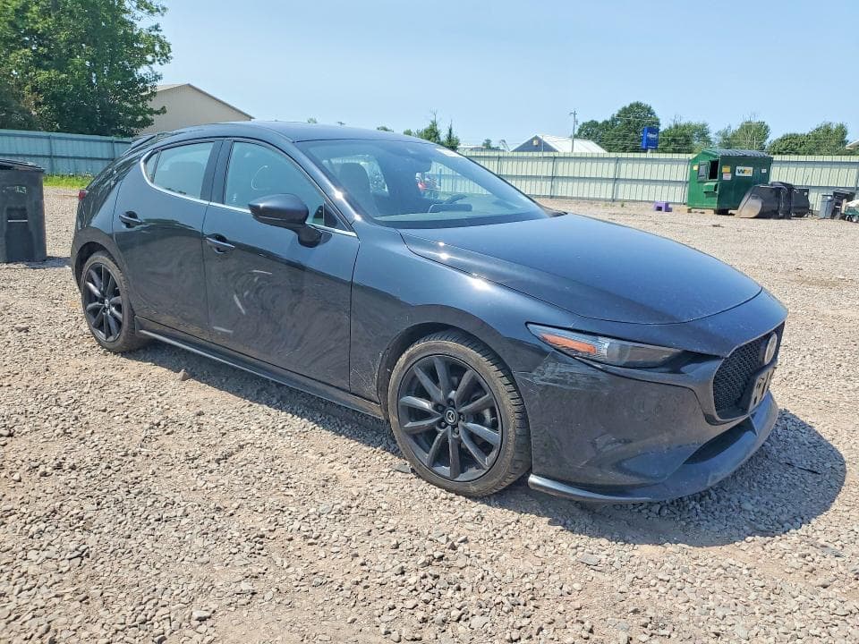 2023 MAZDA 3 PREMIUM PLUS 4