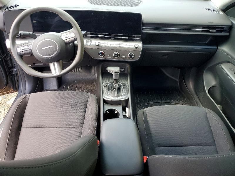 2026 HYUNDAI KONA SE 8