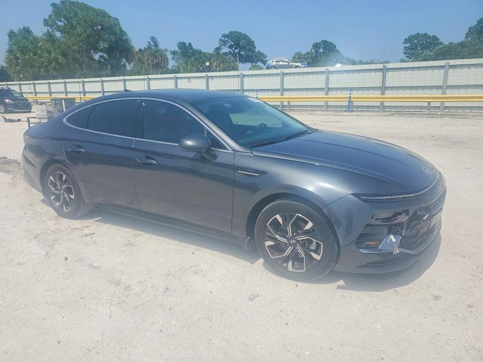 2024 HYUNDAI SONATA SEL 4