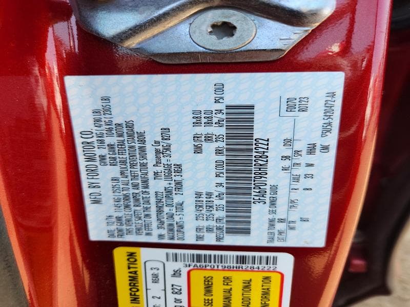 2017 FORD FUSION SE 12