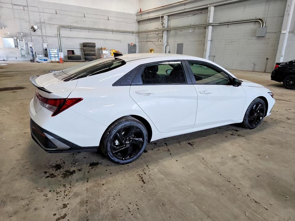 2026 HYUNDAI ELANTRA SEL SPORT 3