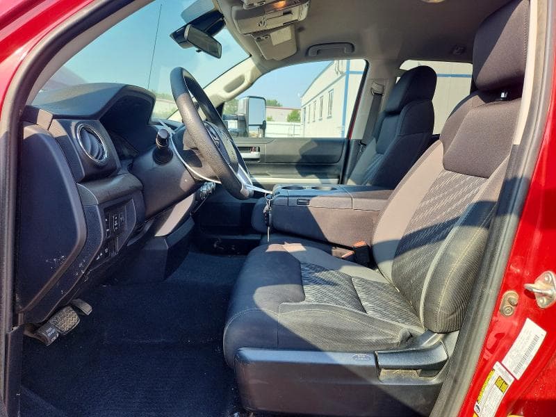 2018 TOYOTA TUNDRA SR5 7