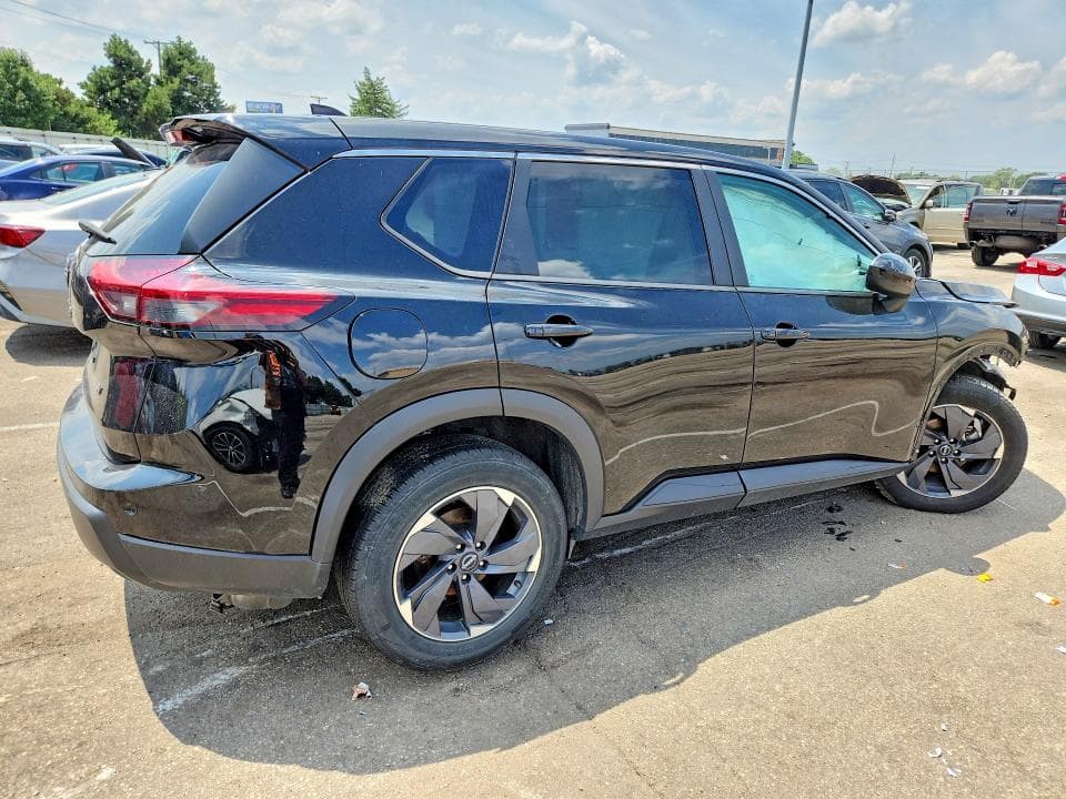 2024 NISSAN ROGUE SV 3