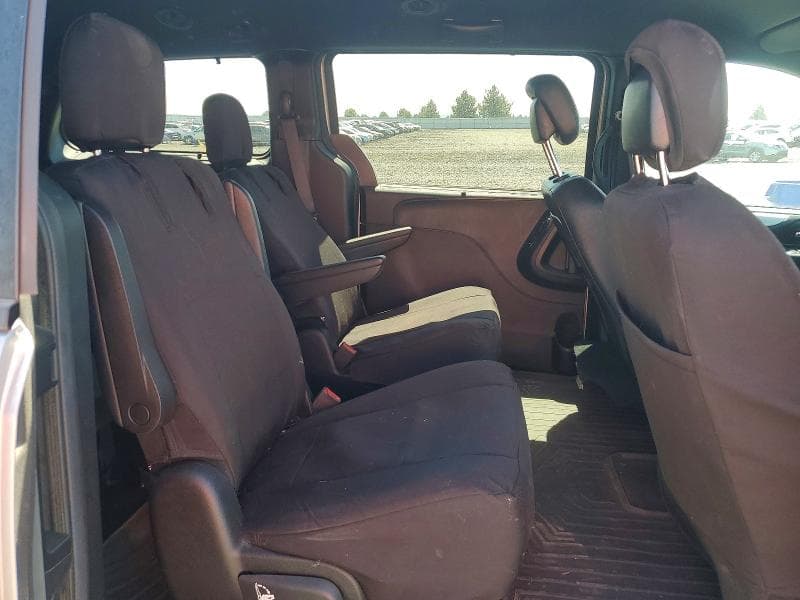 2017 DODGE GRAND CARAVAN GT 11
