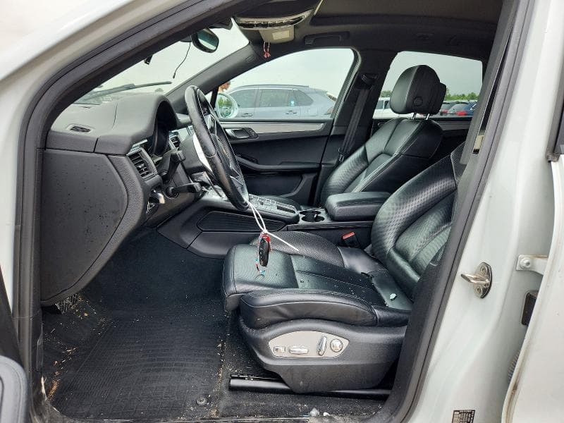 2018 PORSCHE MACAN 7