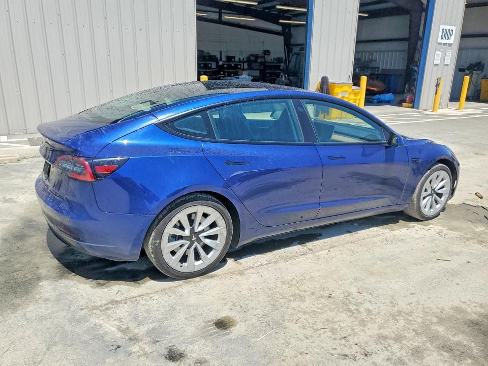 2022 TESLA MODEL 3 3