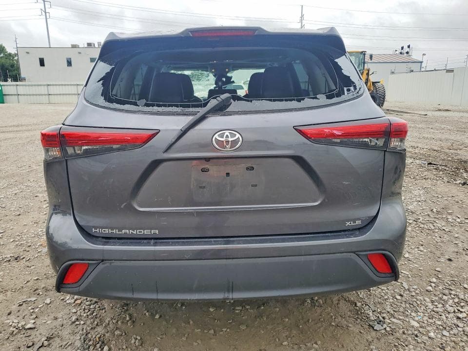 2020 TOYOTA HIGHLANDER XLE 6