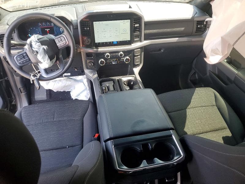 2026 FORD F150 XLT 8