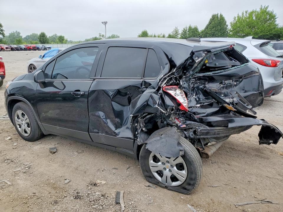 2018 CHEVROLET TRAX LS 2