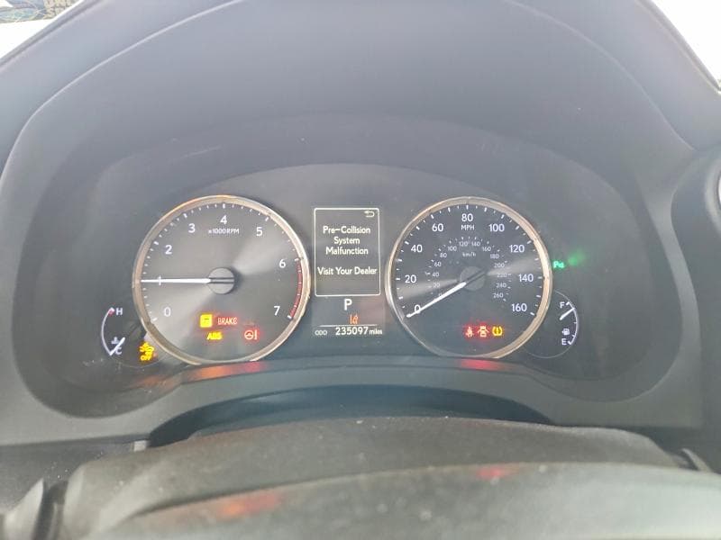2018 LEXUS IS 9